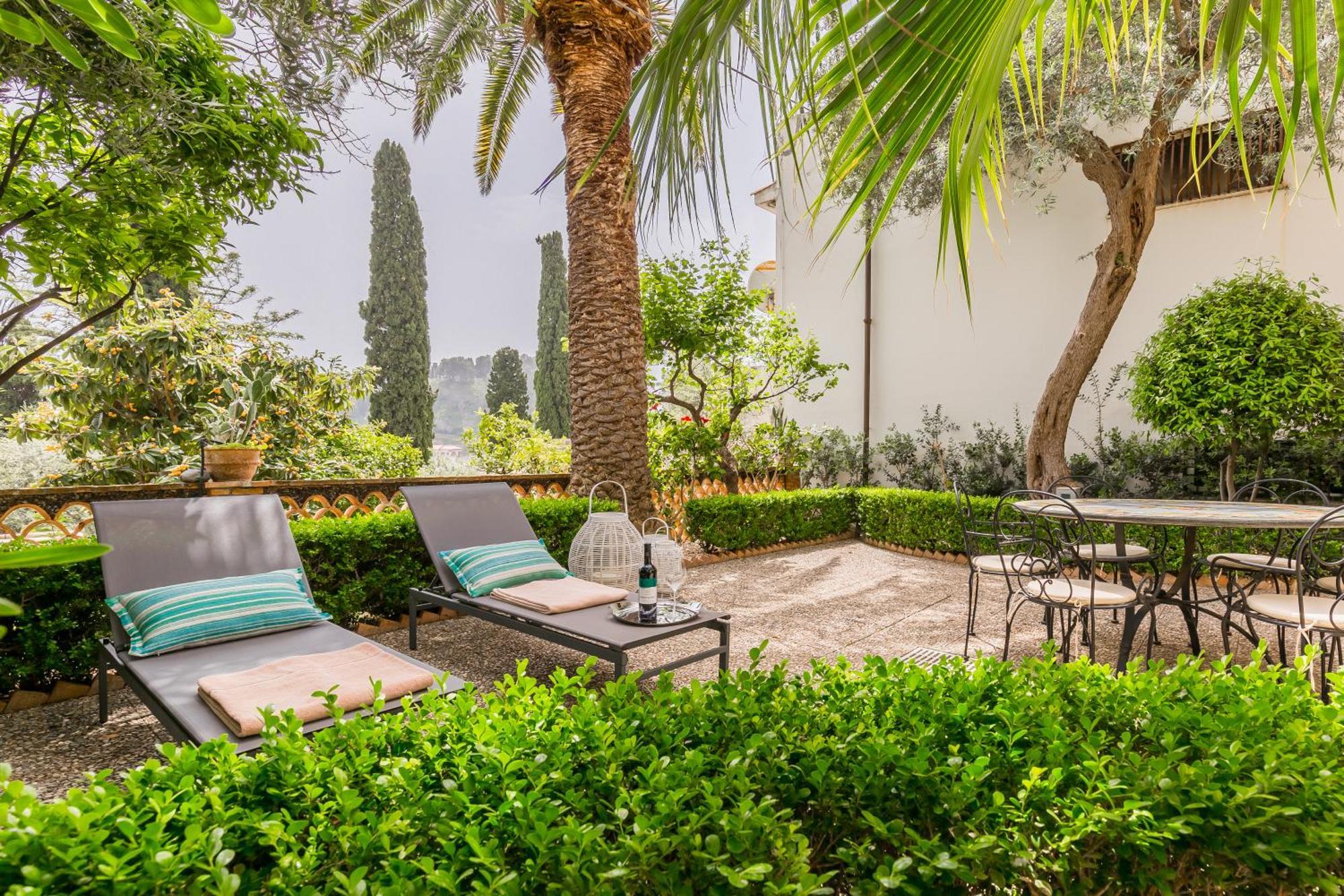 La Matrangela Charme Apartments ตาออร์มินา ภายนอก รูปภาพ