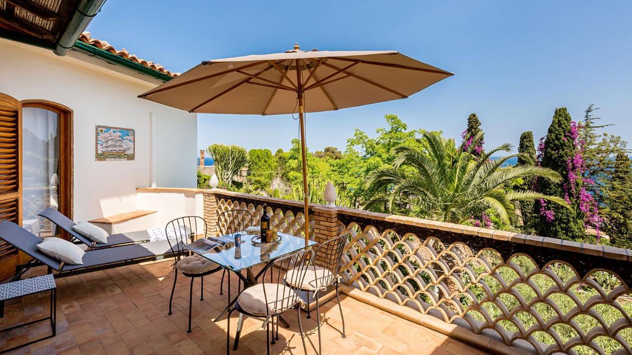La Matrangela Charme Apartments ตาออร์มินา ภายนอก รูปภาพ