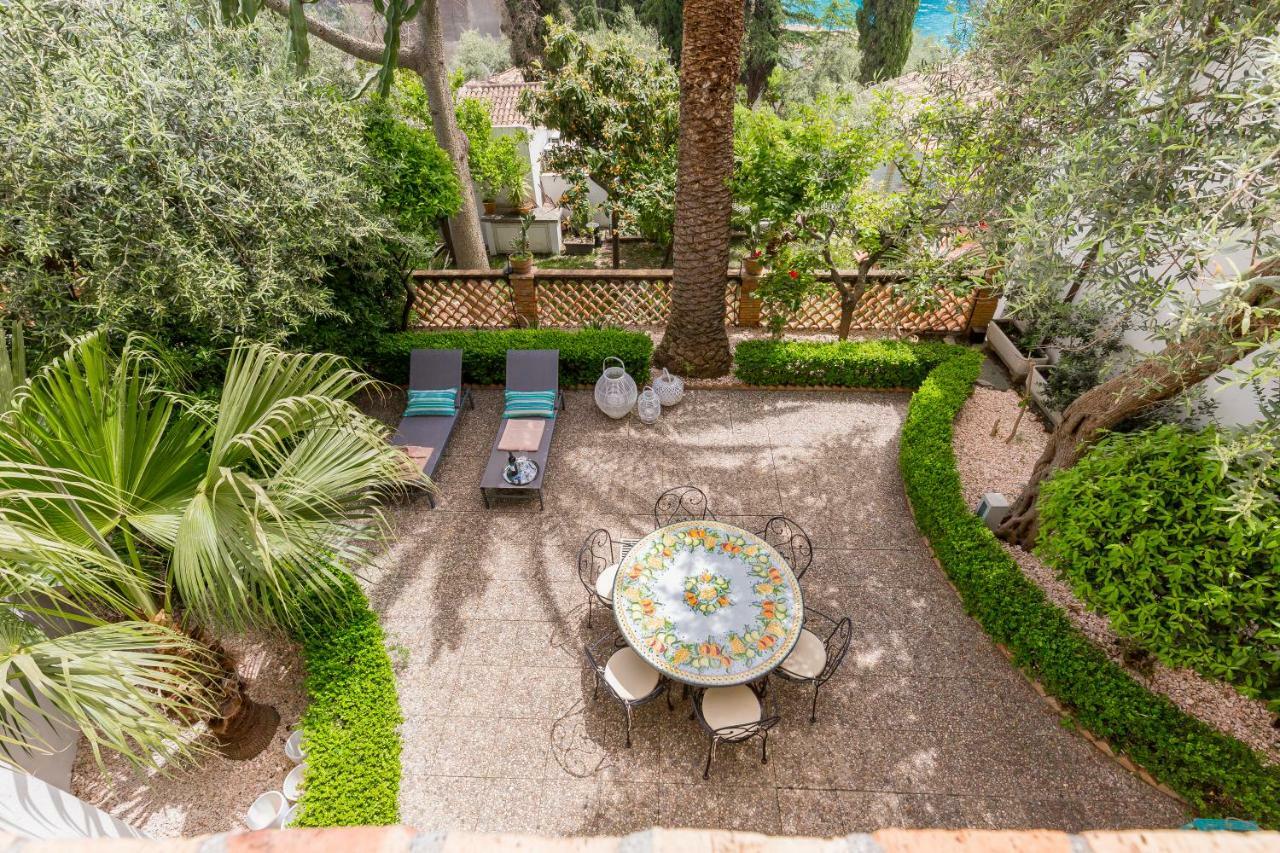 La Matrangela Charme Apartments ตาออร์มินา ภายนอก รูปภาพ